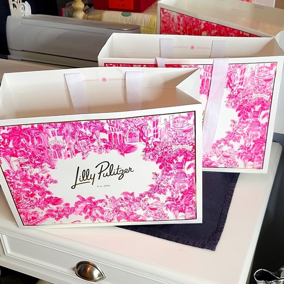 2 New Lilly Pulitzer Reusable Shopping Gift Tote Bags - Picture 6 of 6